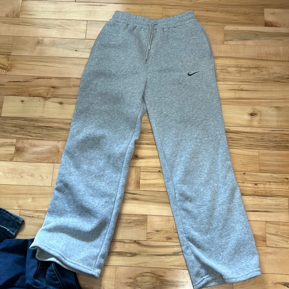 Nike sweat pants